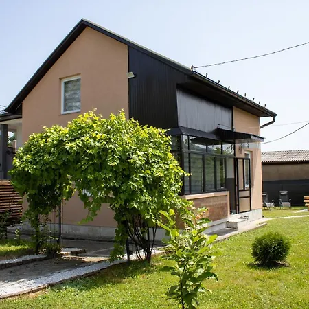 Vakantiehuis Villah Weekend House Visoko
