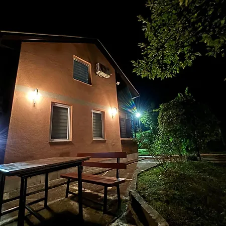 Villah Weekend House Hébergement de vacances