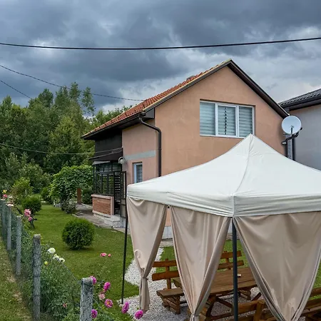 Vakantiehuis Villah Weekend House
